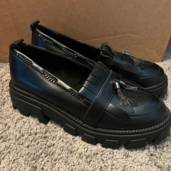 Kelsi Dagger Lug Sole Burke Loafer 8.5 $175 - Picture 9 of 10